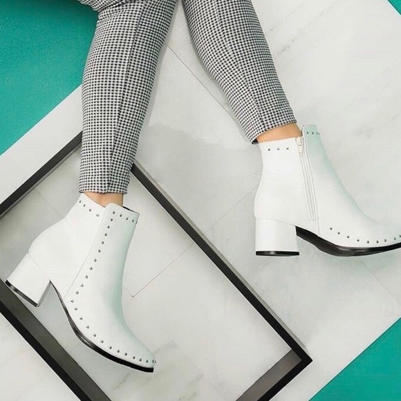 ✨Sz: 6 LEFT✨Penelope | Black Ankle Booties - Picture 4 of 8